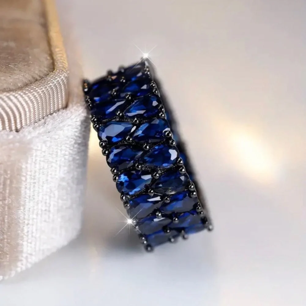 Hematite finish blue sapphire crystal ring size 8 HRTDB1